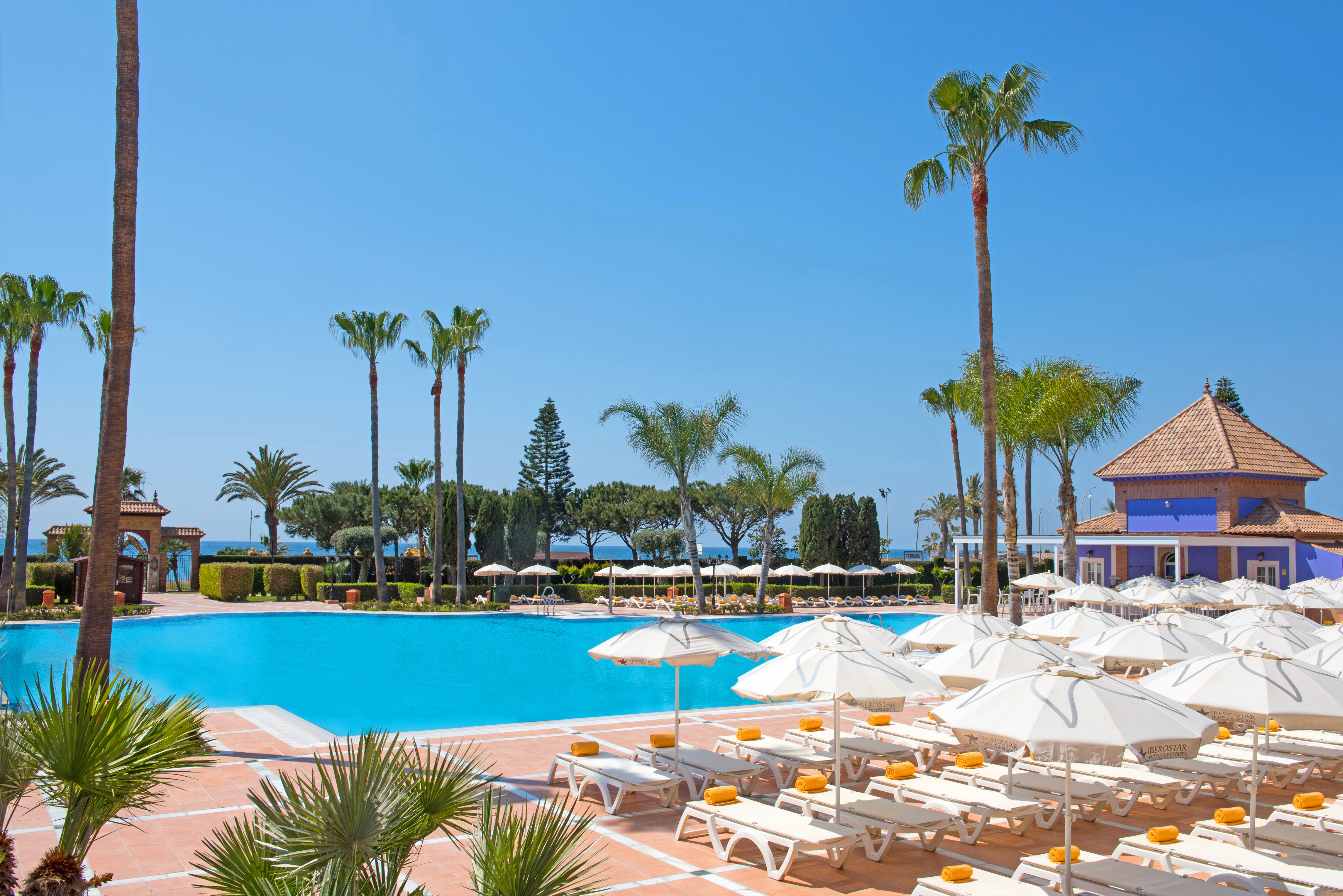 Fly & Go Iberostar Waves Malaga Playa