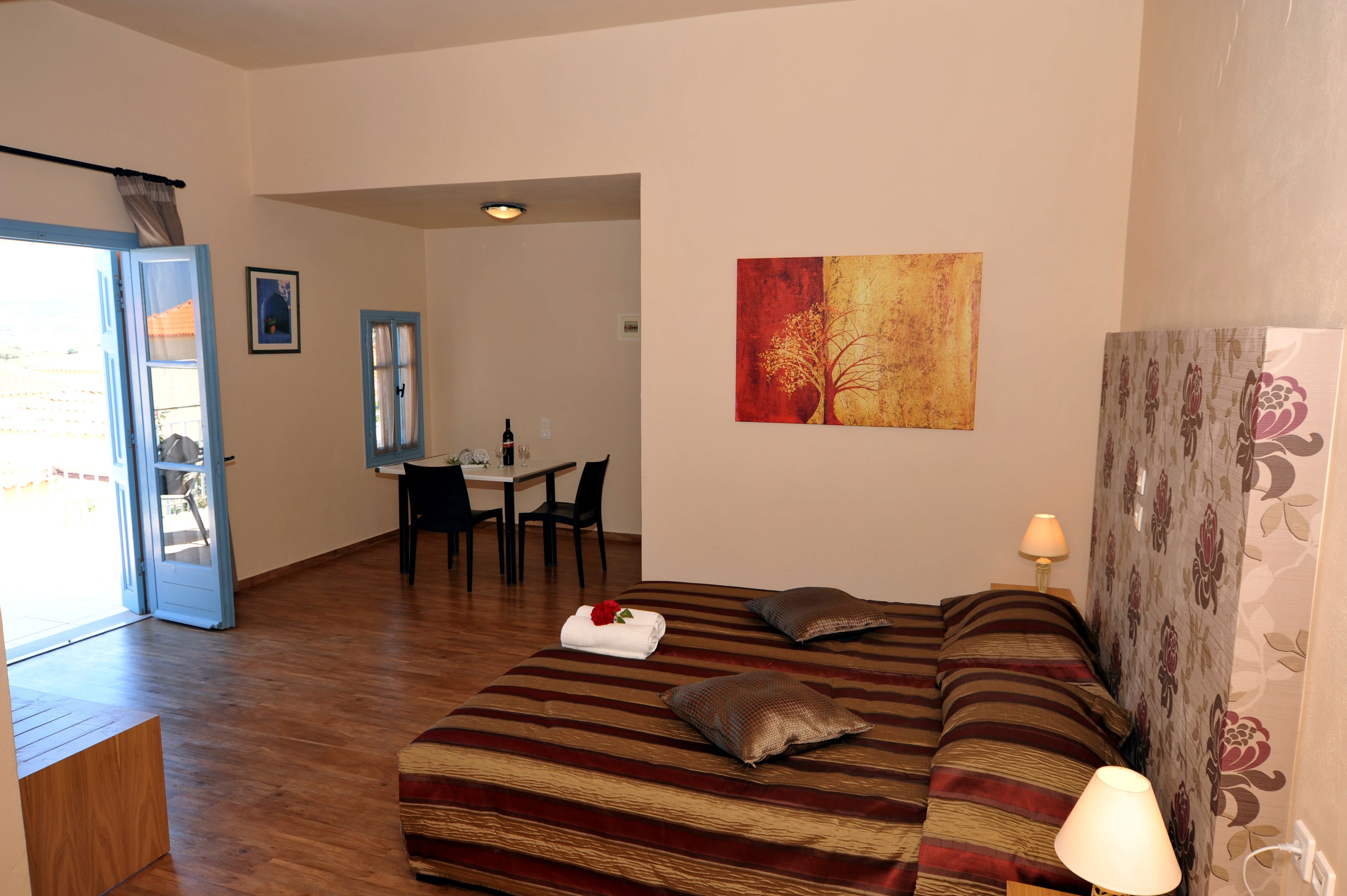 Fly & Go Lassia Aparthotel