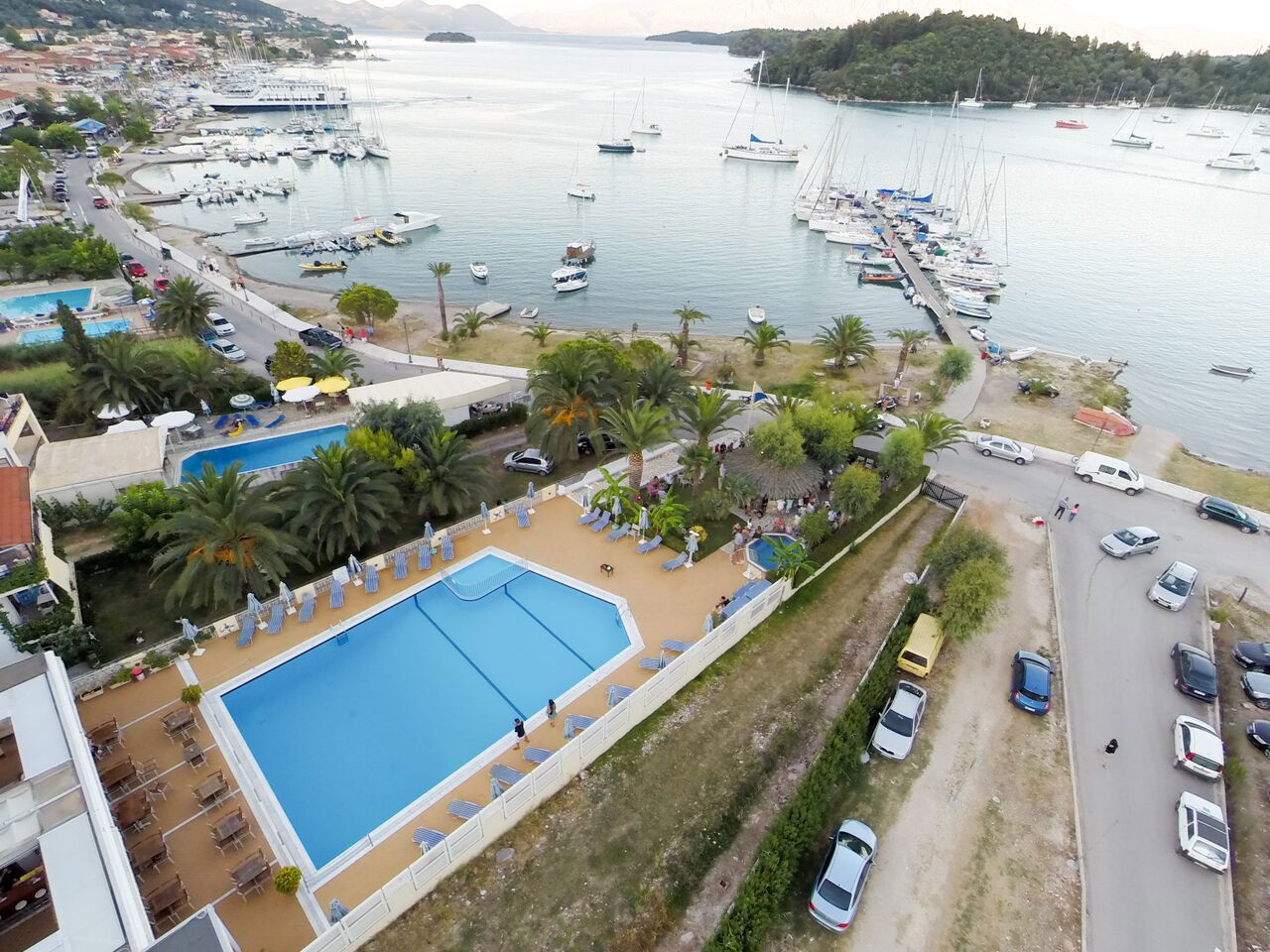 Fly & Go Athos Hotel