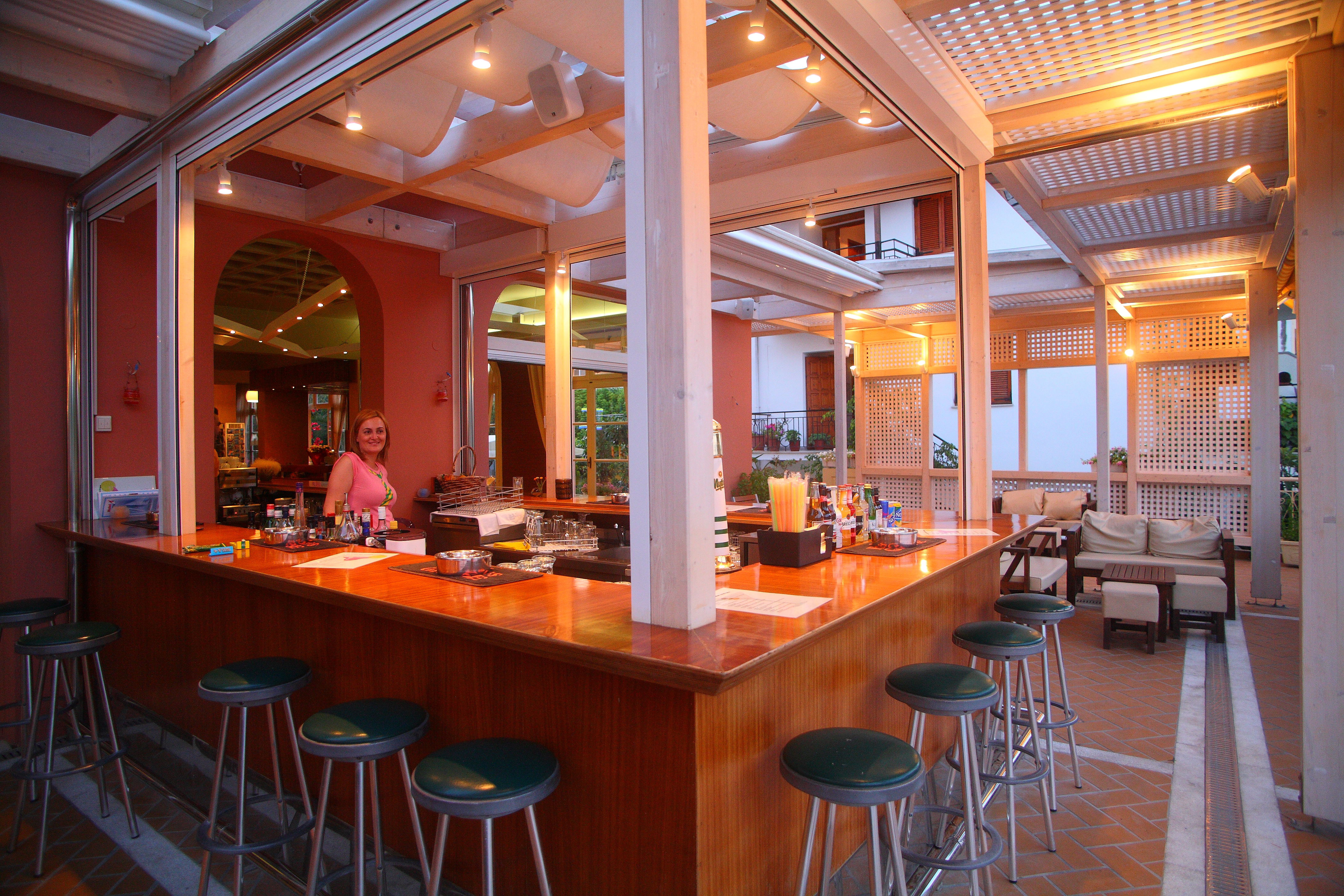 Fly & Go Athos Hotel