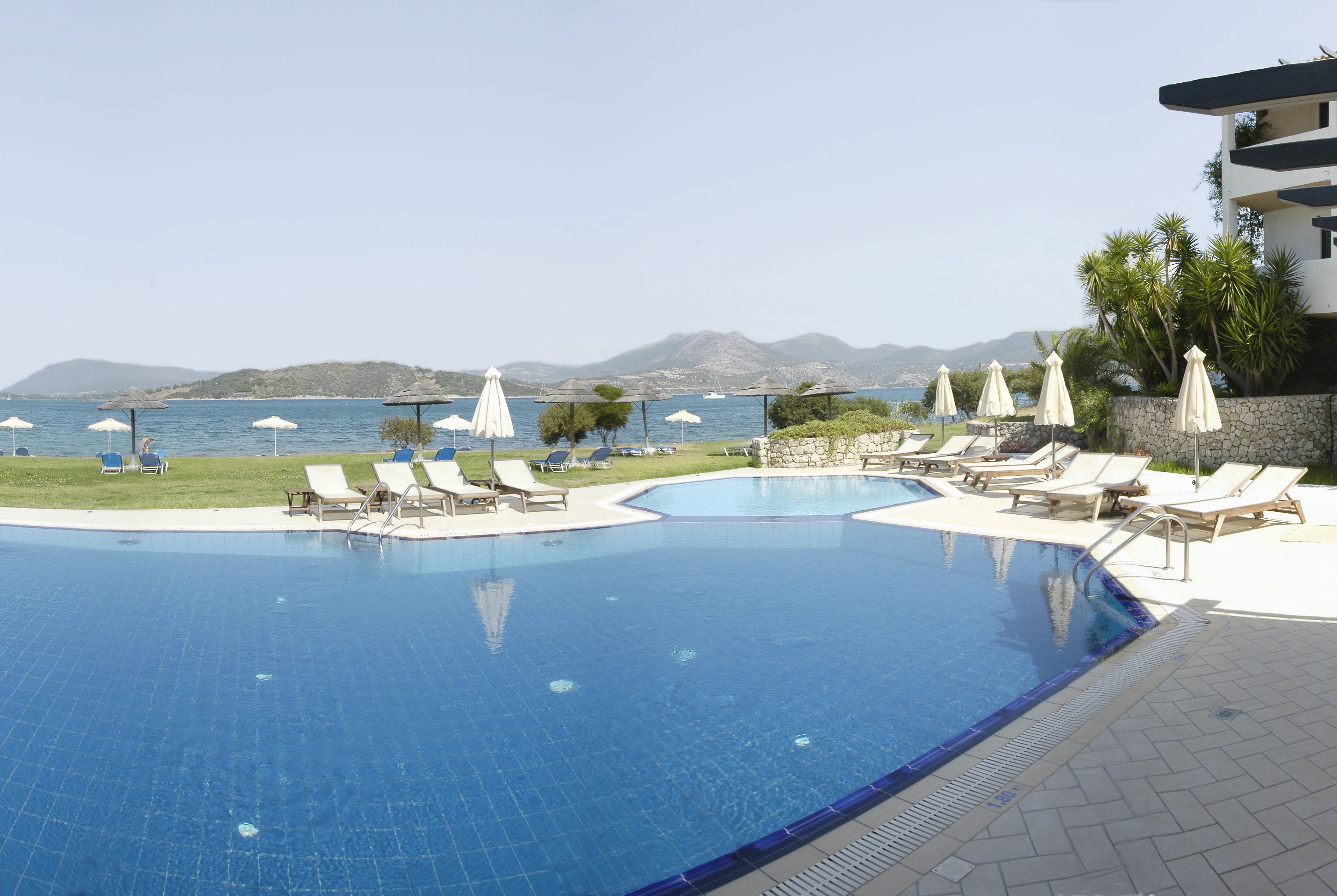 Fly & Go Porto Lygia Hotel