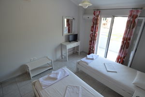 Fly & Go Vagelis Studios