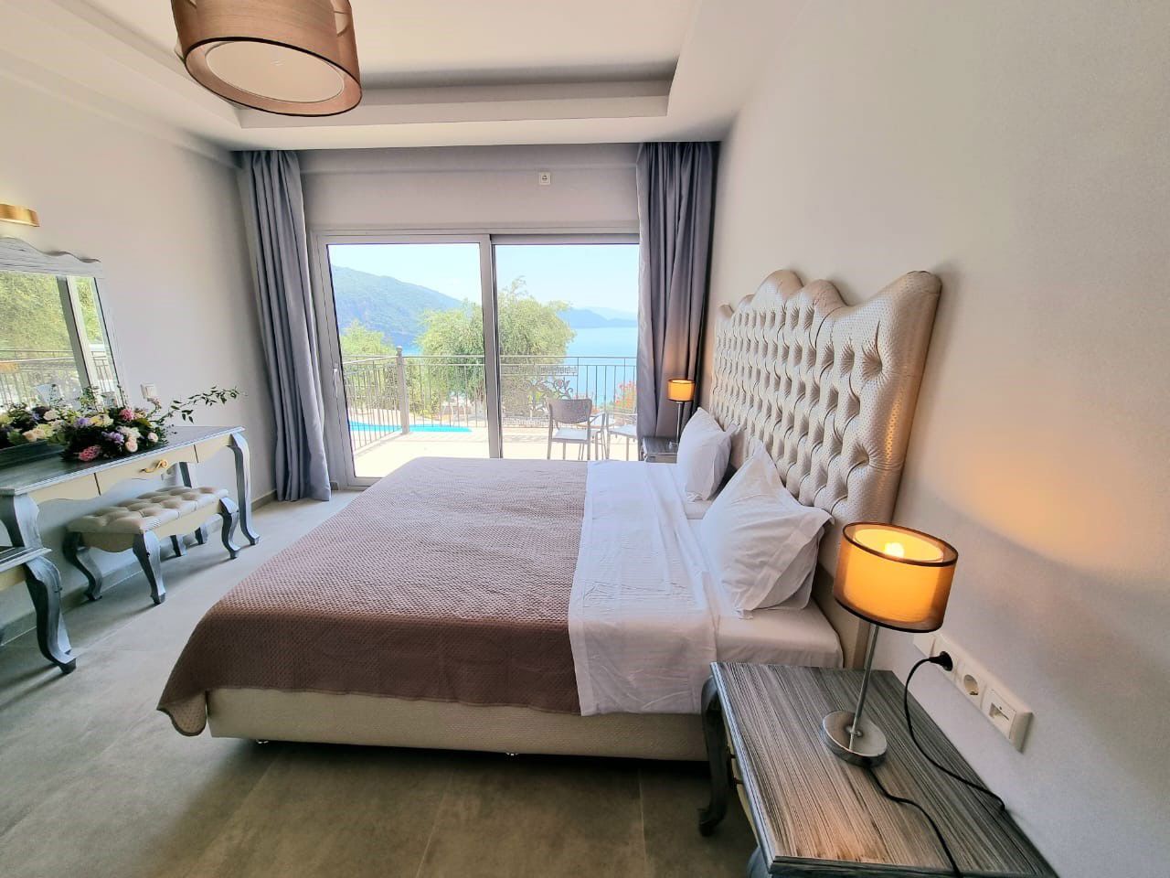 Fly & Go Enjoy Lichnos Bay Village