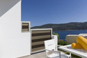 Fly & Go Anthemis Hotel