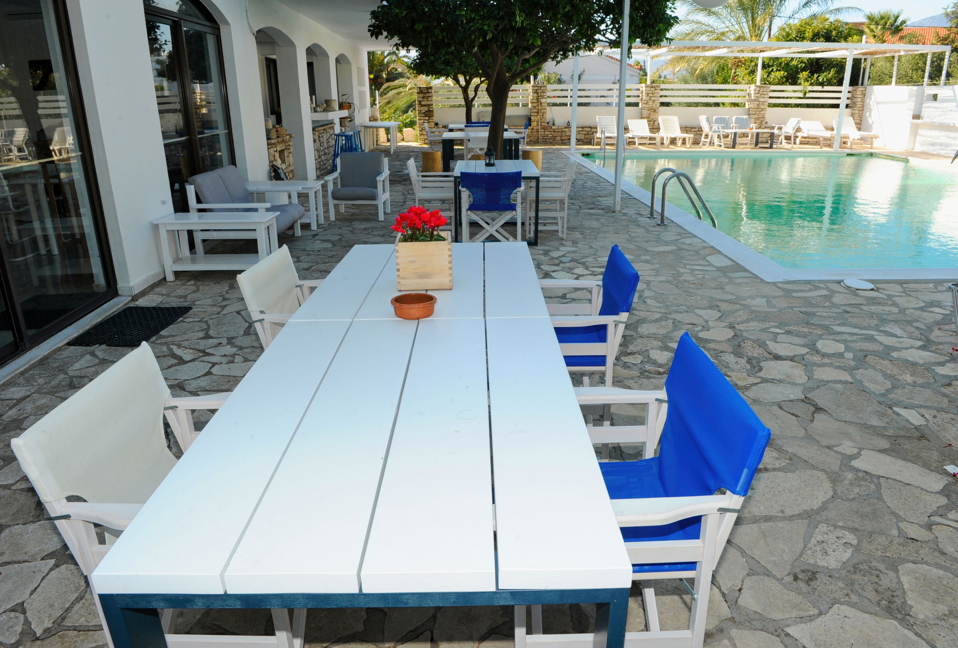 Fly & Go Apollon Hotel