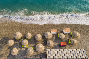 Fly & Go Kokkari Beach