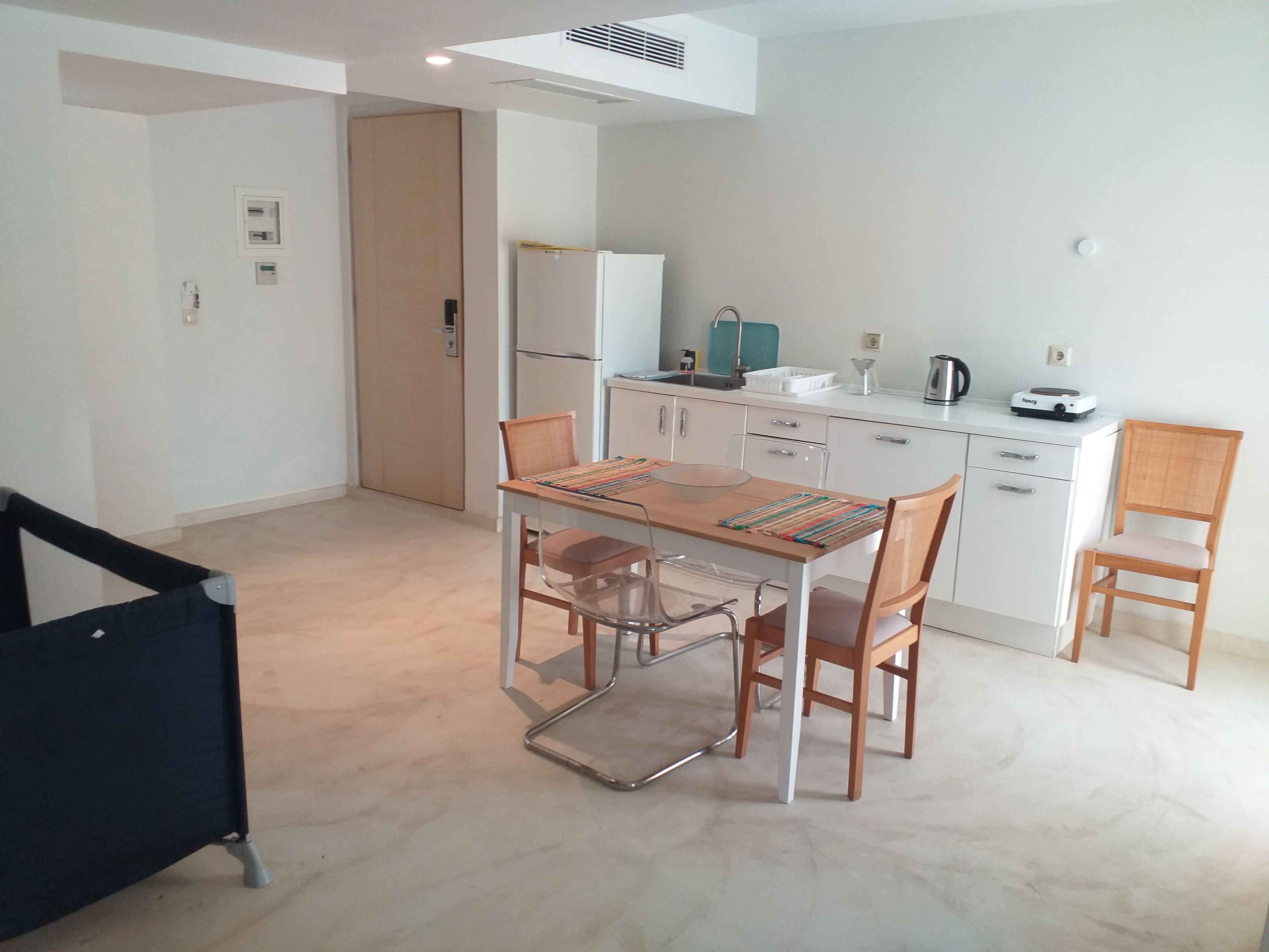 Fly & Go Aphrodite Samos Suites