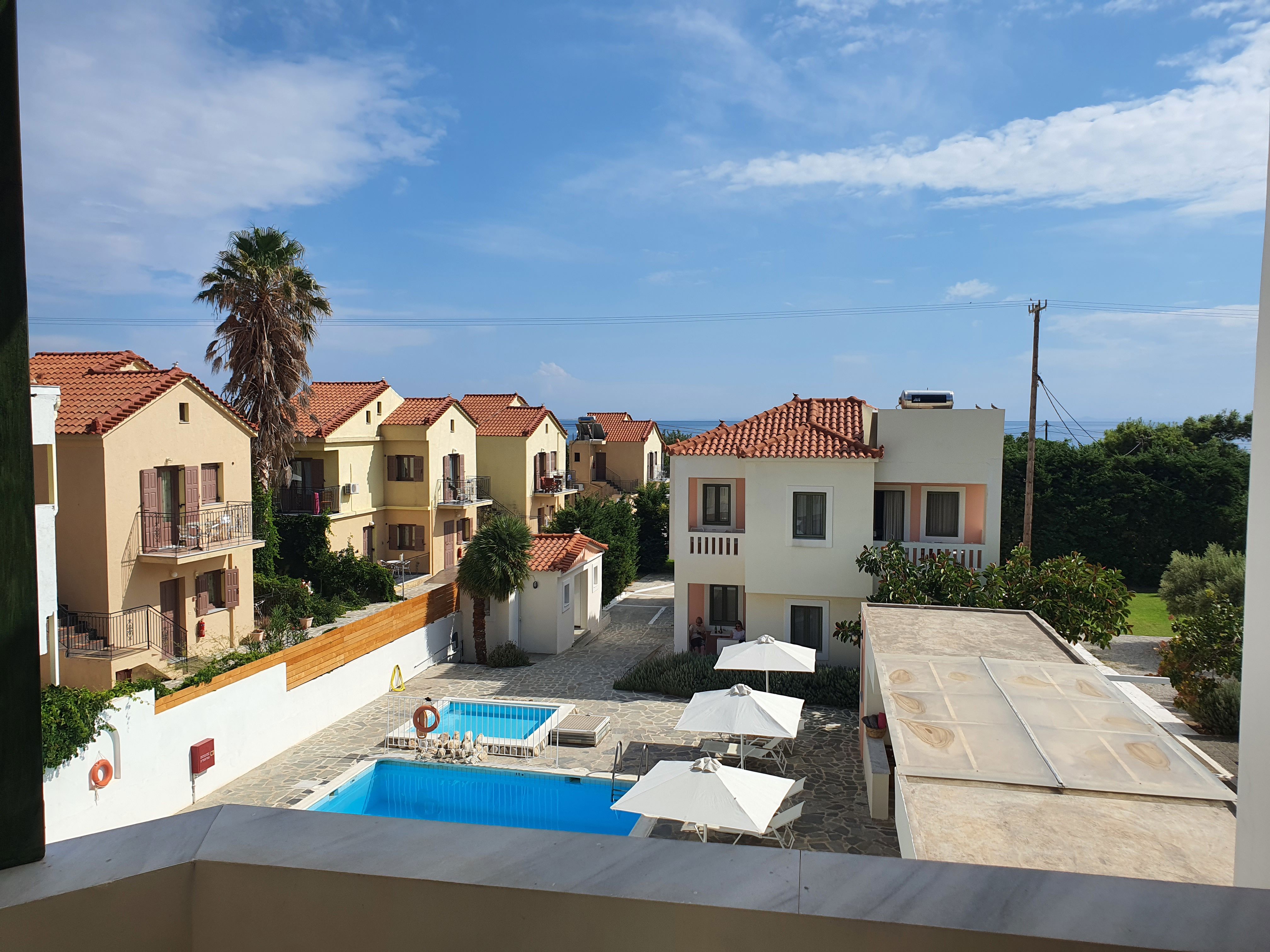 Fly & Go Aphrodite Samos Suites