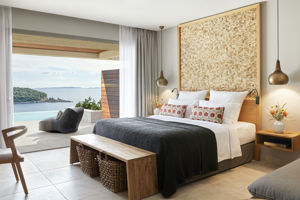 Woonvoorbeeld deluxekamer prive zwembad