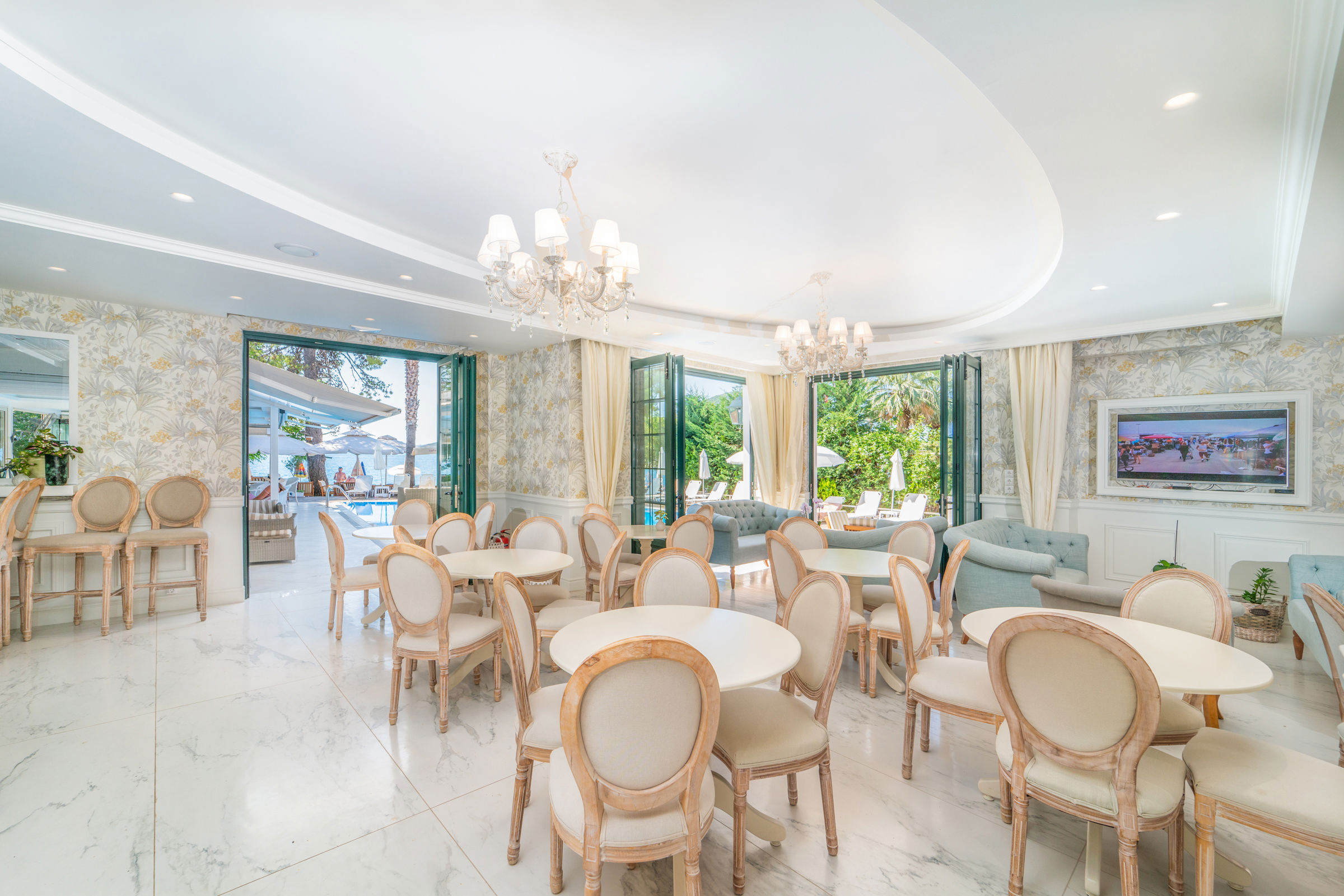 Fly & Go Hotel Orion