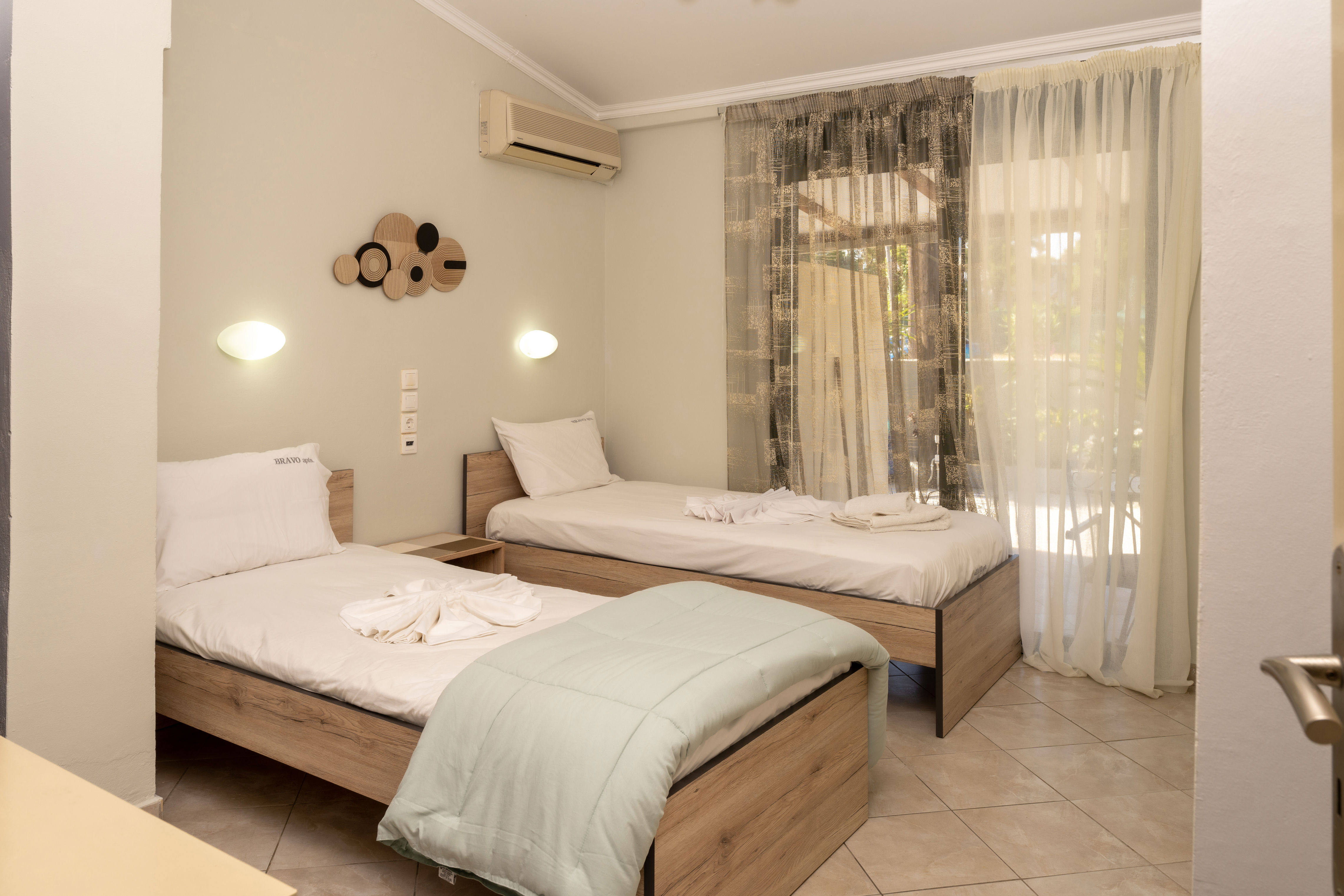 Fly & Go Bravo Apartments