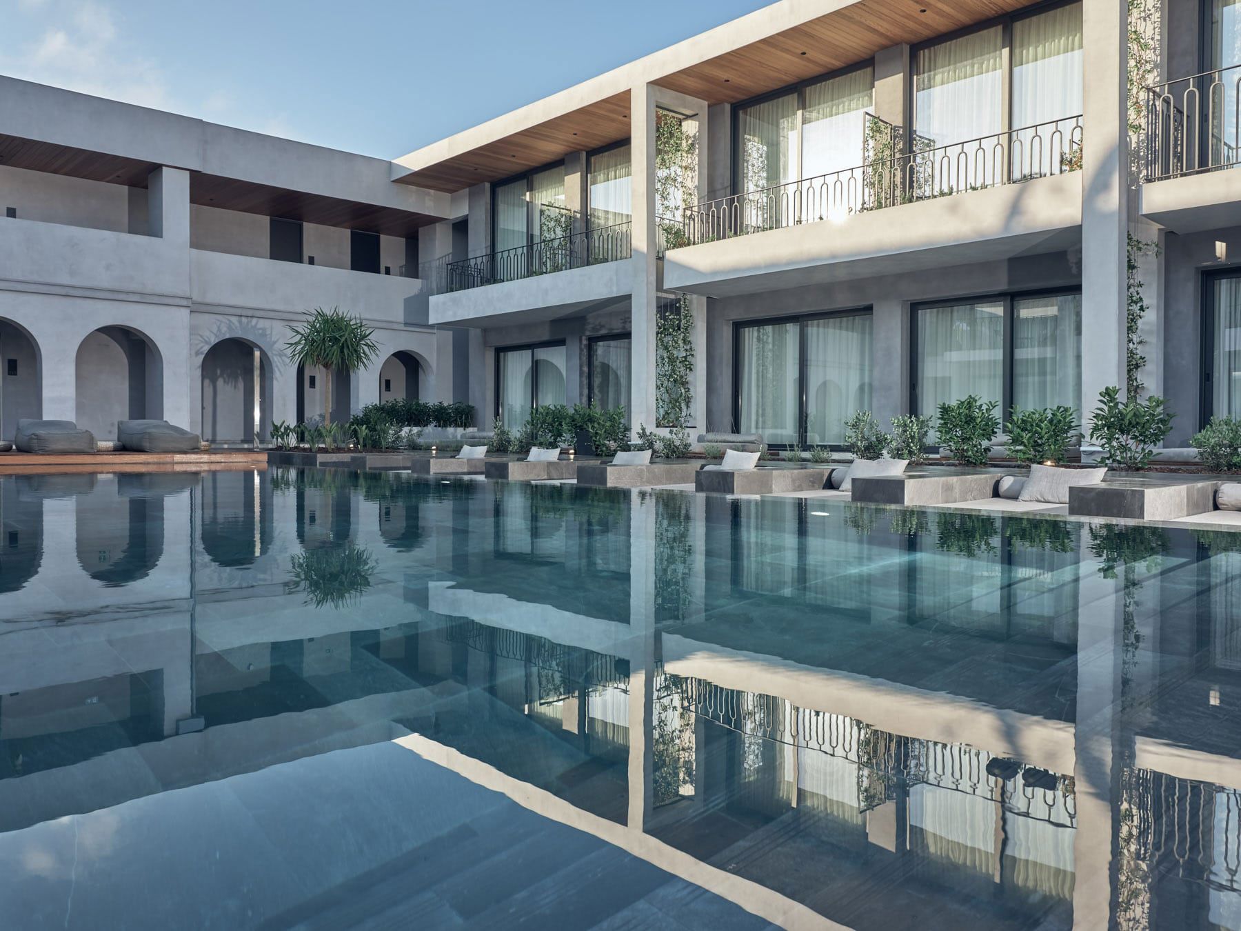 Fly & Go Contessina Suites