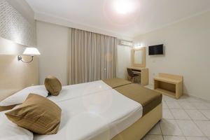 Fly & Go Karras Hotel