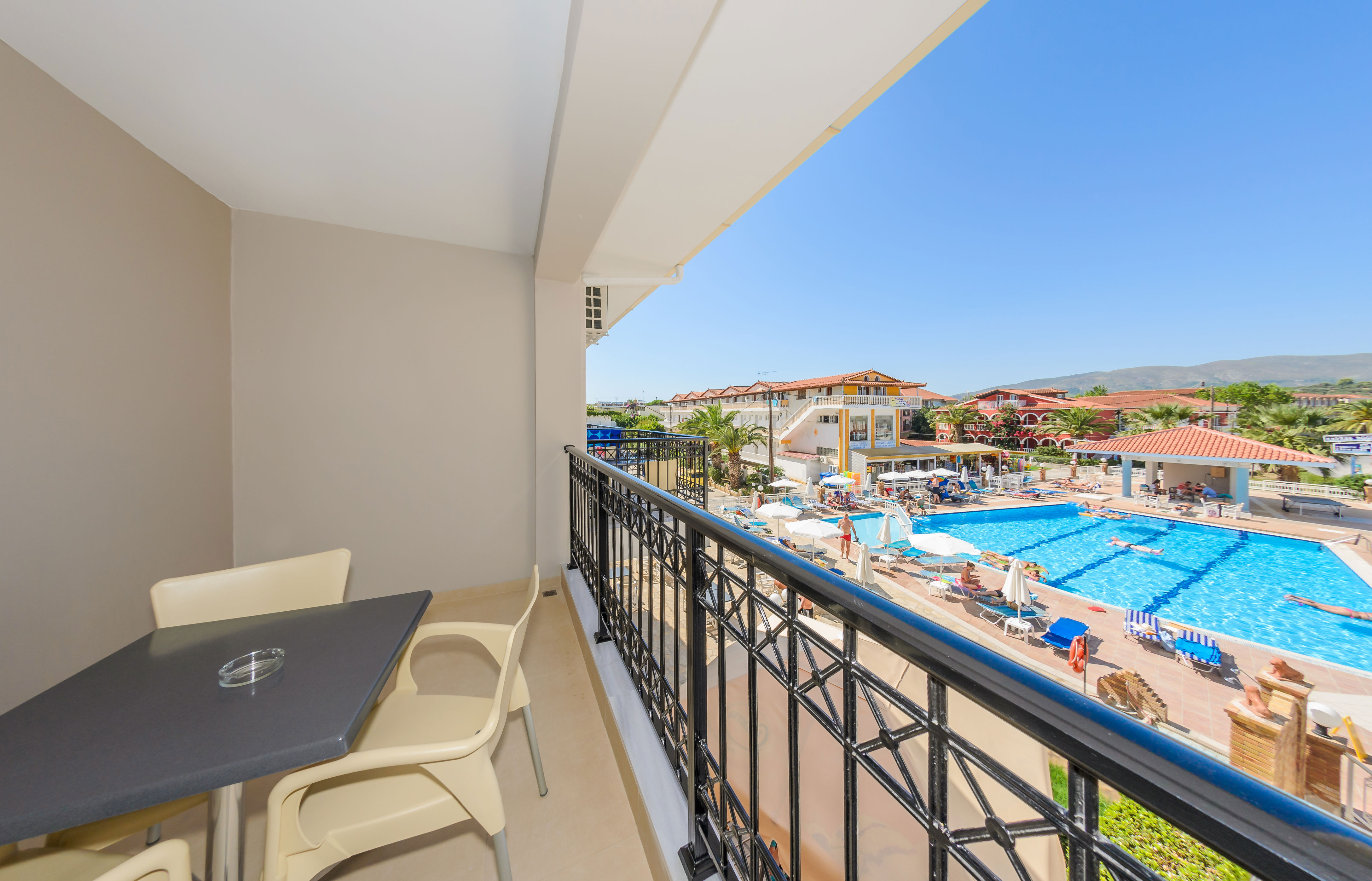 Fly & Go Karras Hotel