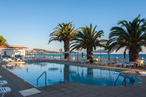 Fly & Go Paradise Hotel