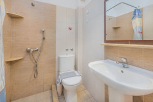 Fly & Go Sorrento Studios