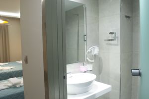 Fly & Go Olympia Hotel