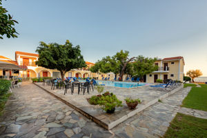 Fly & Go Iliessa Beach Hotel