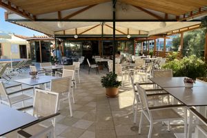 Fly & Go Helena Appartementen