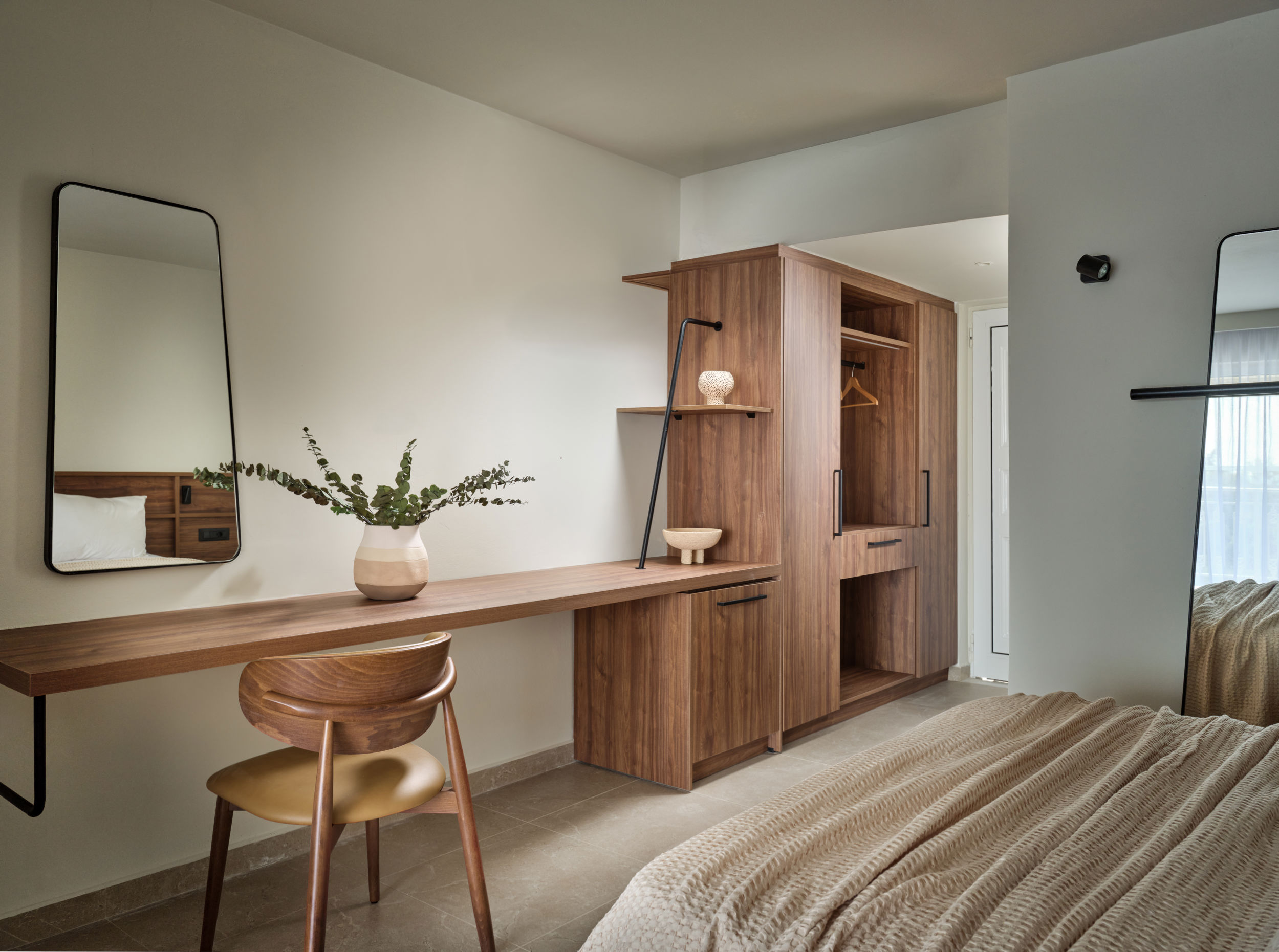 Fly & Go Belvedere Luxury Suites
