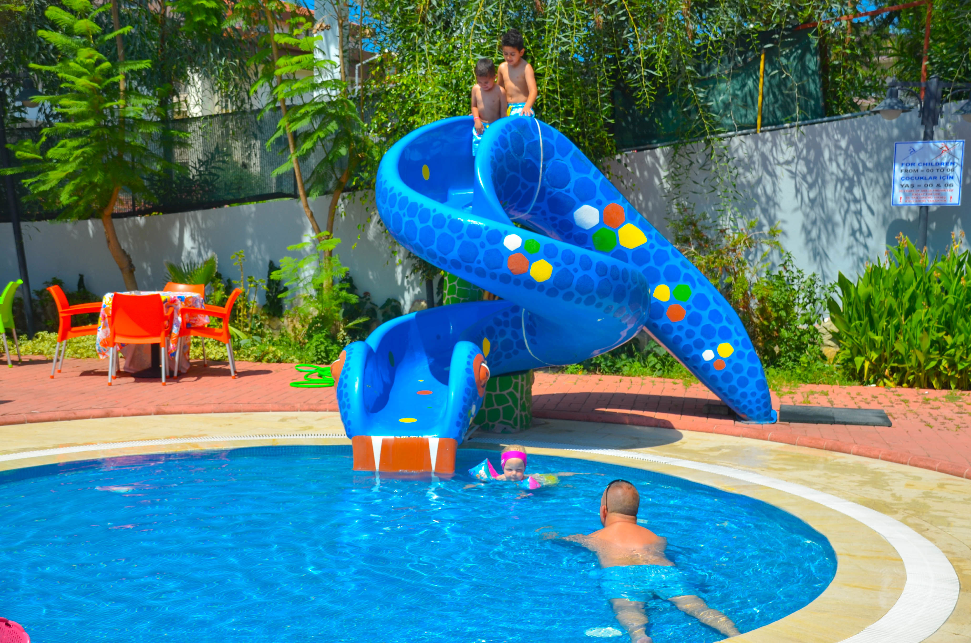 Fly & Go Ark Apart & Suite Hotel