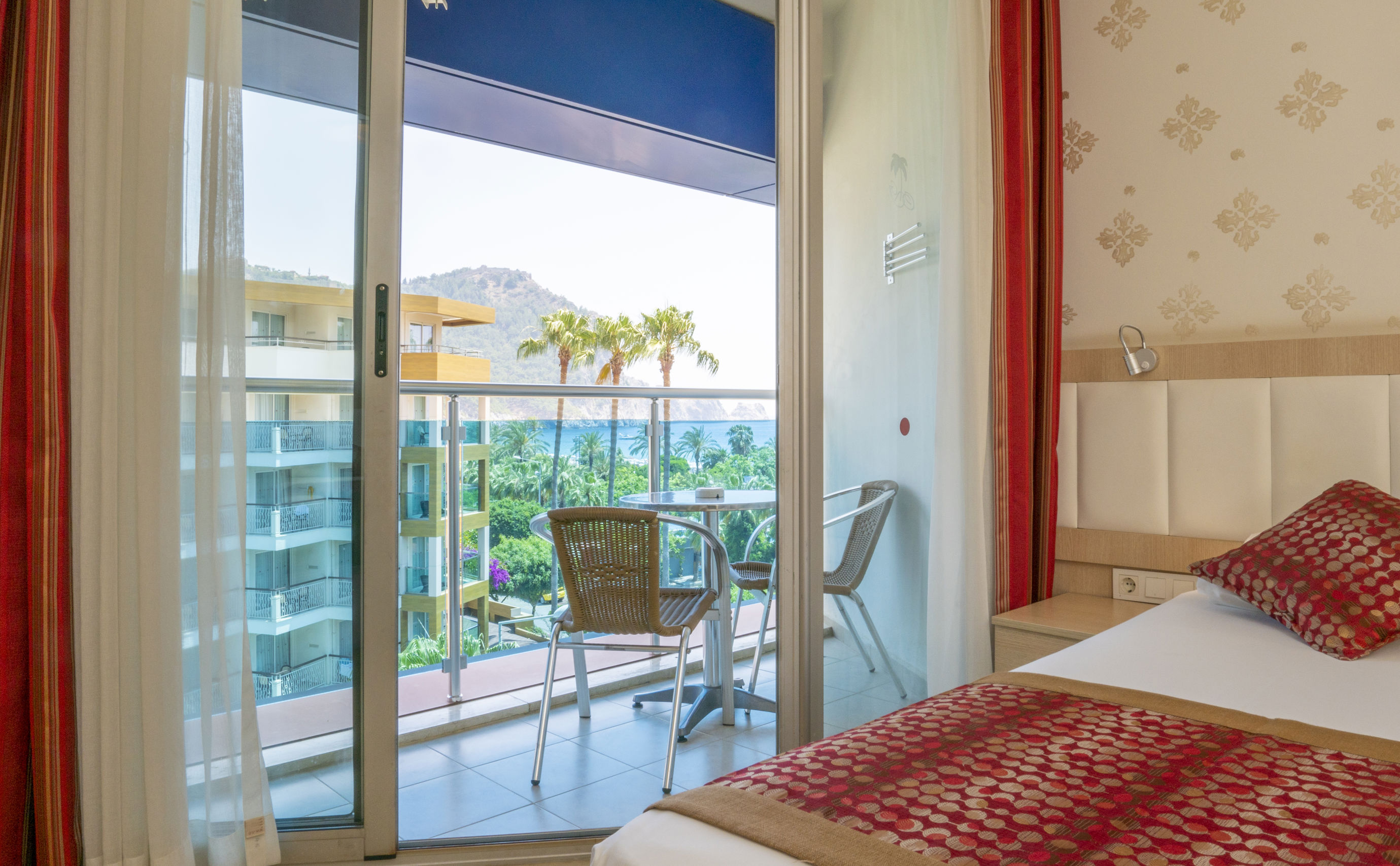 Fly & Go Gardenia Hotel