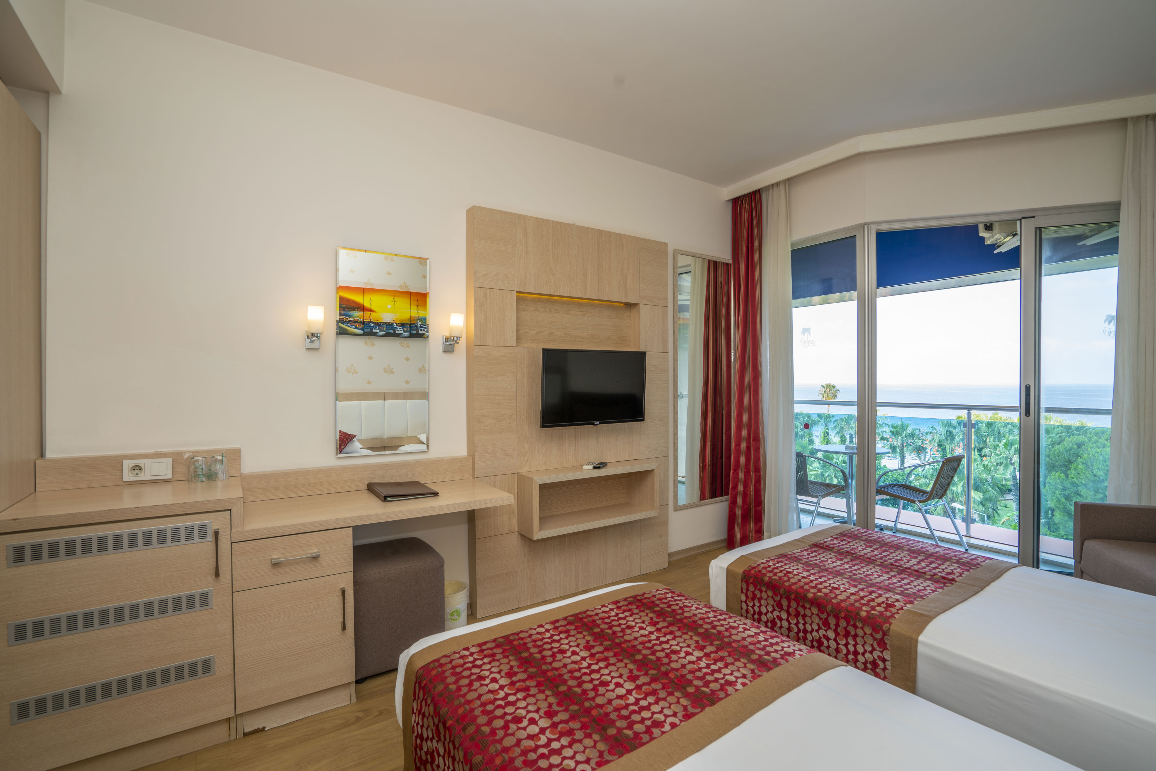Fly & Go Gardenia Hotel