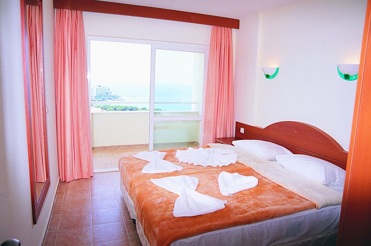 Fly & Go Tuntas Family Suites
