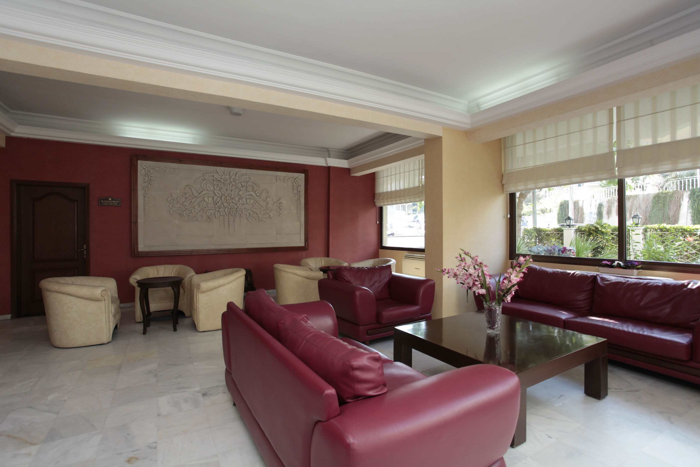 Fly & Go Palm Hotel