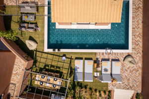 Woonvoorbeeld 5-kamervilla Maisonnette met privezwembad