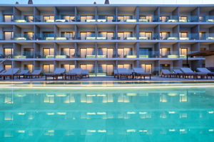 Fly & Go NIKO Seaside Resort MGallery