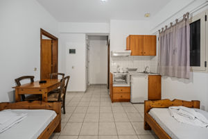 Nikos Apartments Stalis