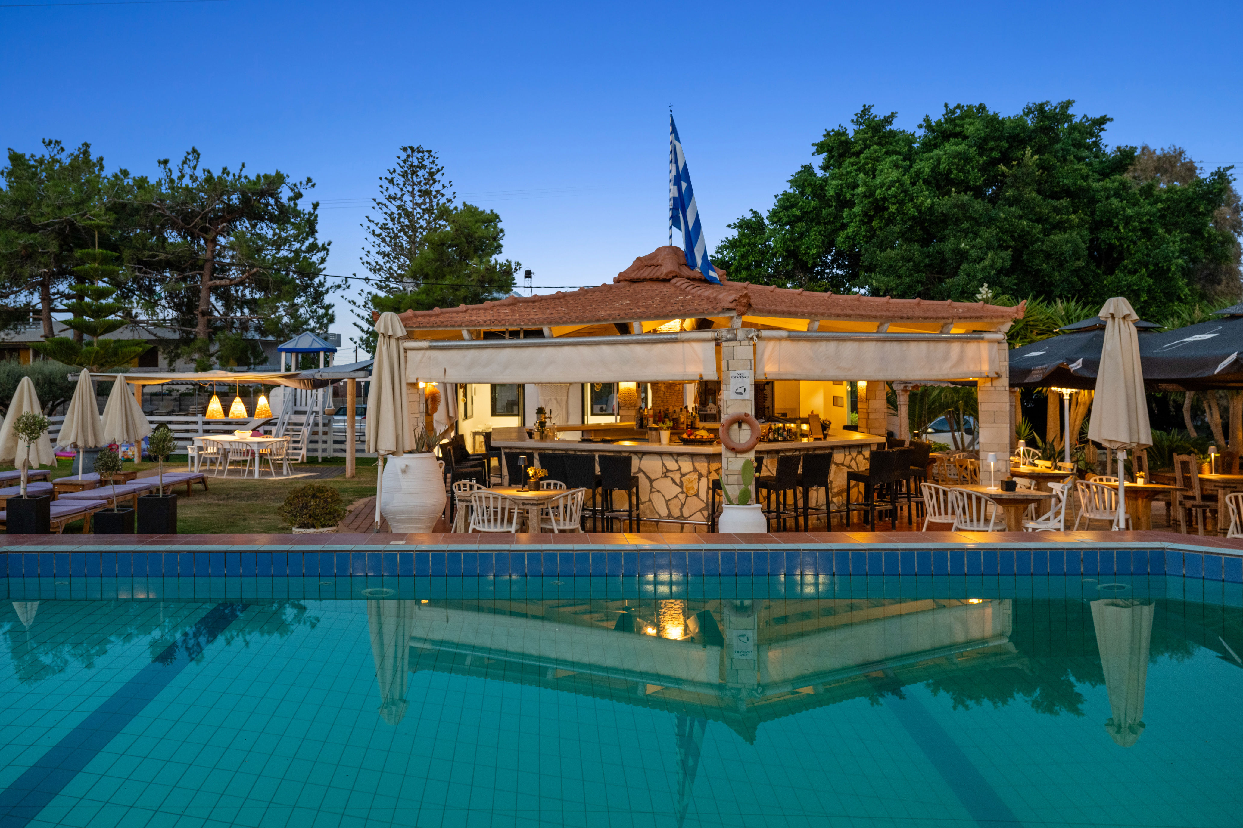 Nikos Apartments Stalis