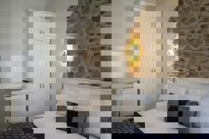 Argos Hotel