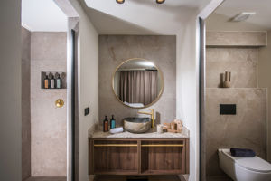 Woonvoorbeeld standaardkamer met whirlpool