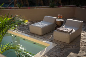 Woonvoorbeeld juniorsuite met privezwembad