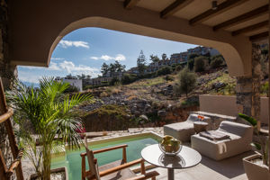 Woonvoorbeeld juniorsuite met privezwembad