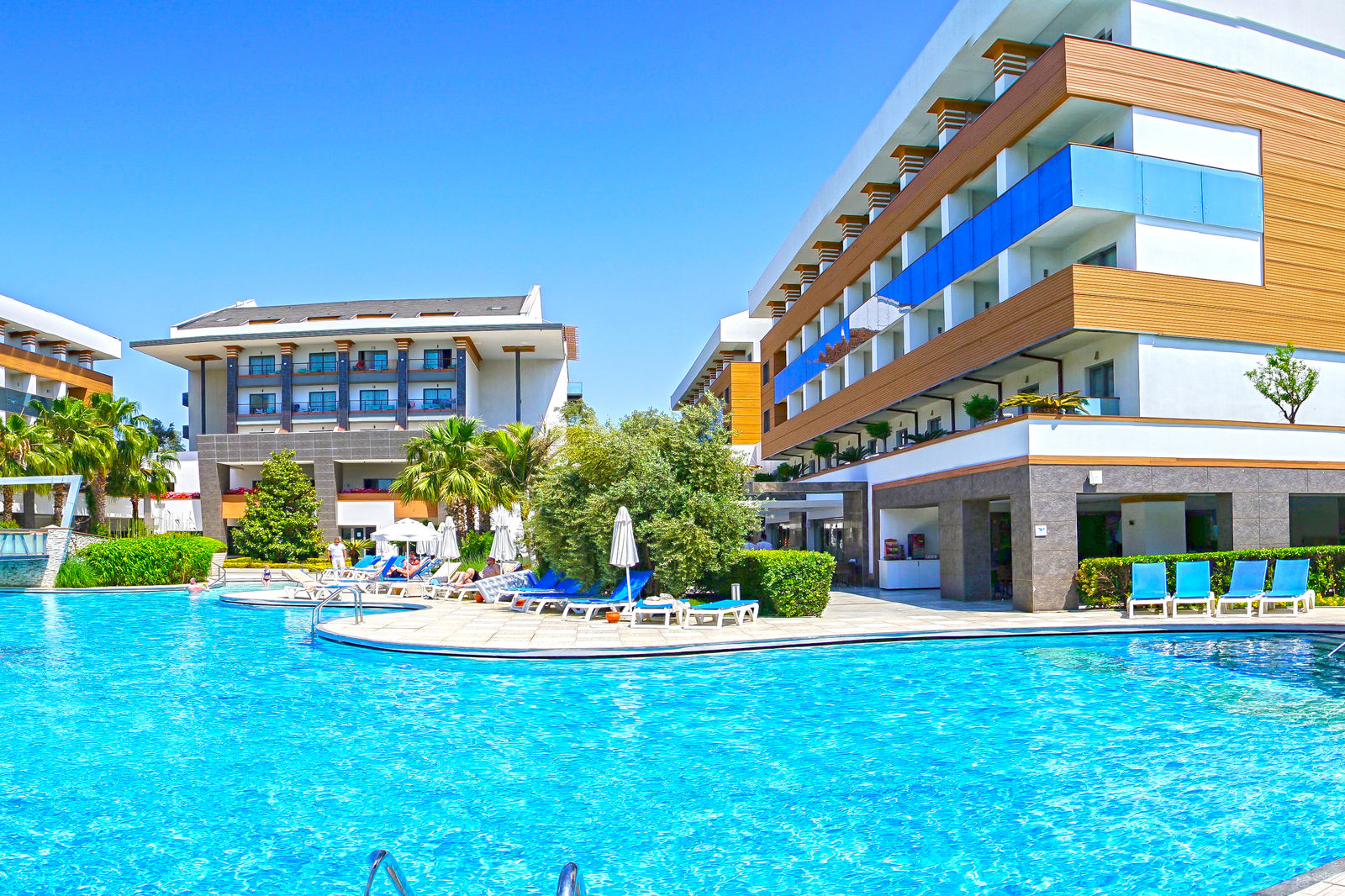 Fly & Go Terrace Elite Resort