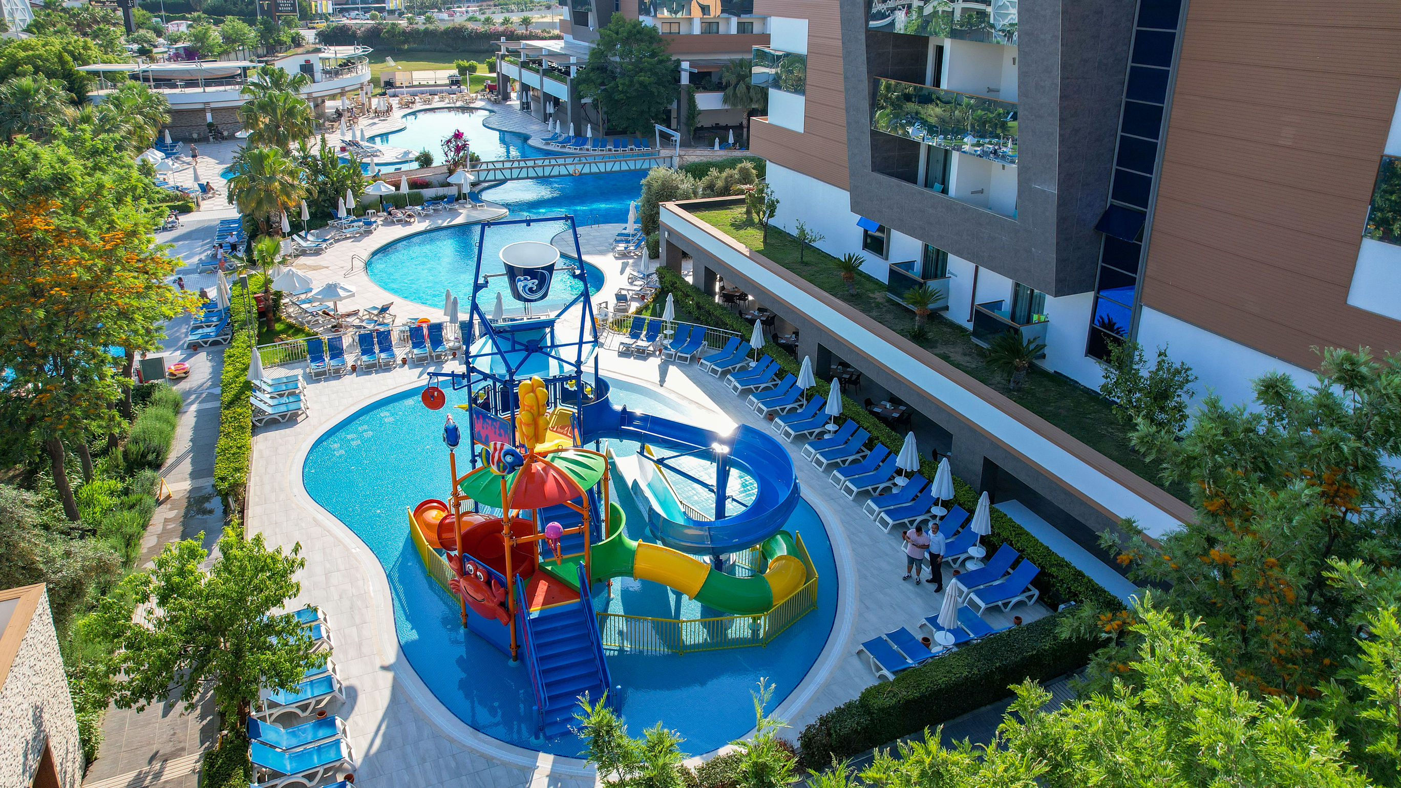 Fly & Go Terrace Elite Resort