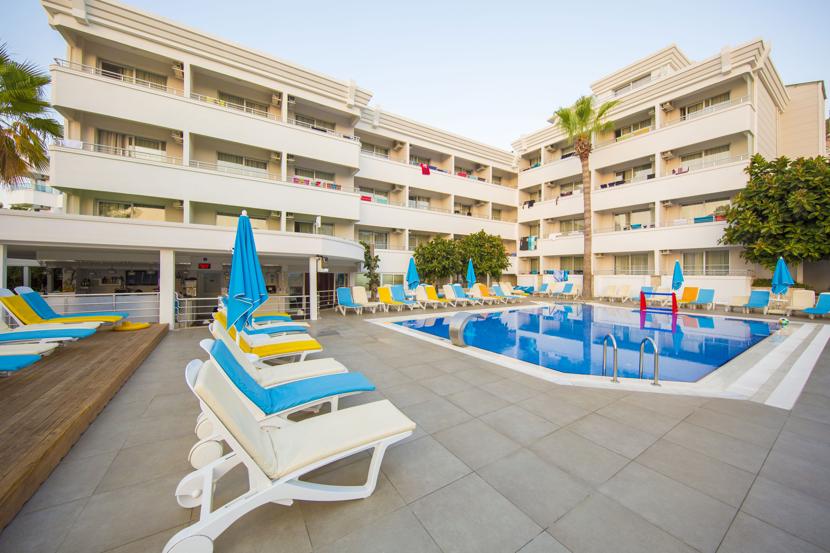 Fly & Go Banu Hotel