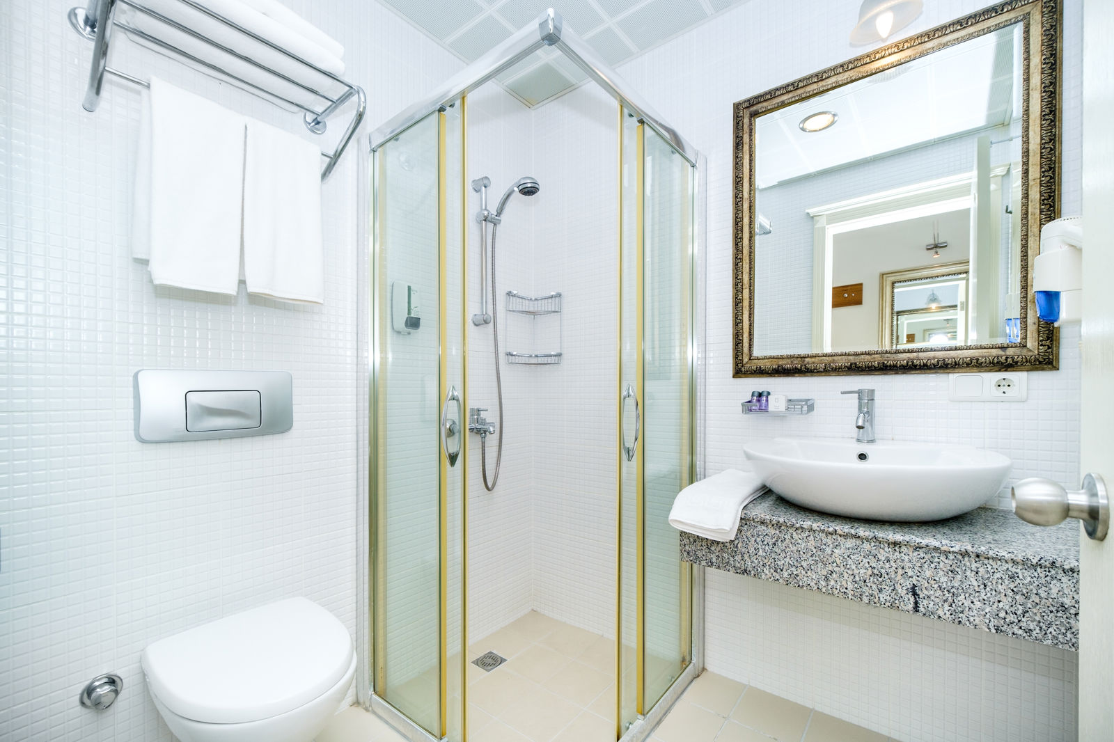 Fly & Go Villa Sunflower slide 5