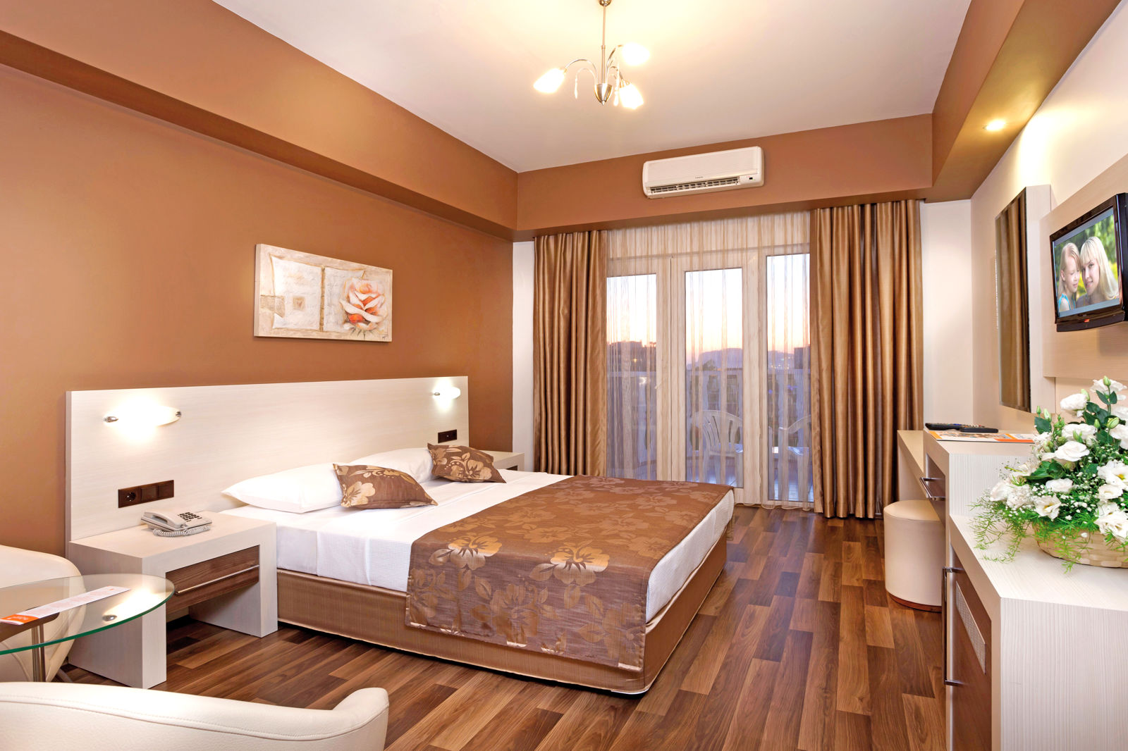 Fly & Go Club Paradiso slide 3