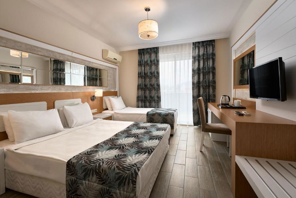 Fly & Go Kaila Beach Hotel