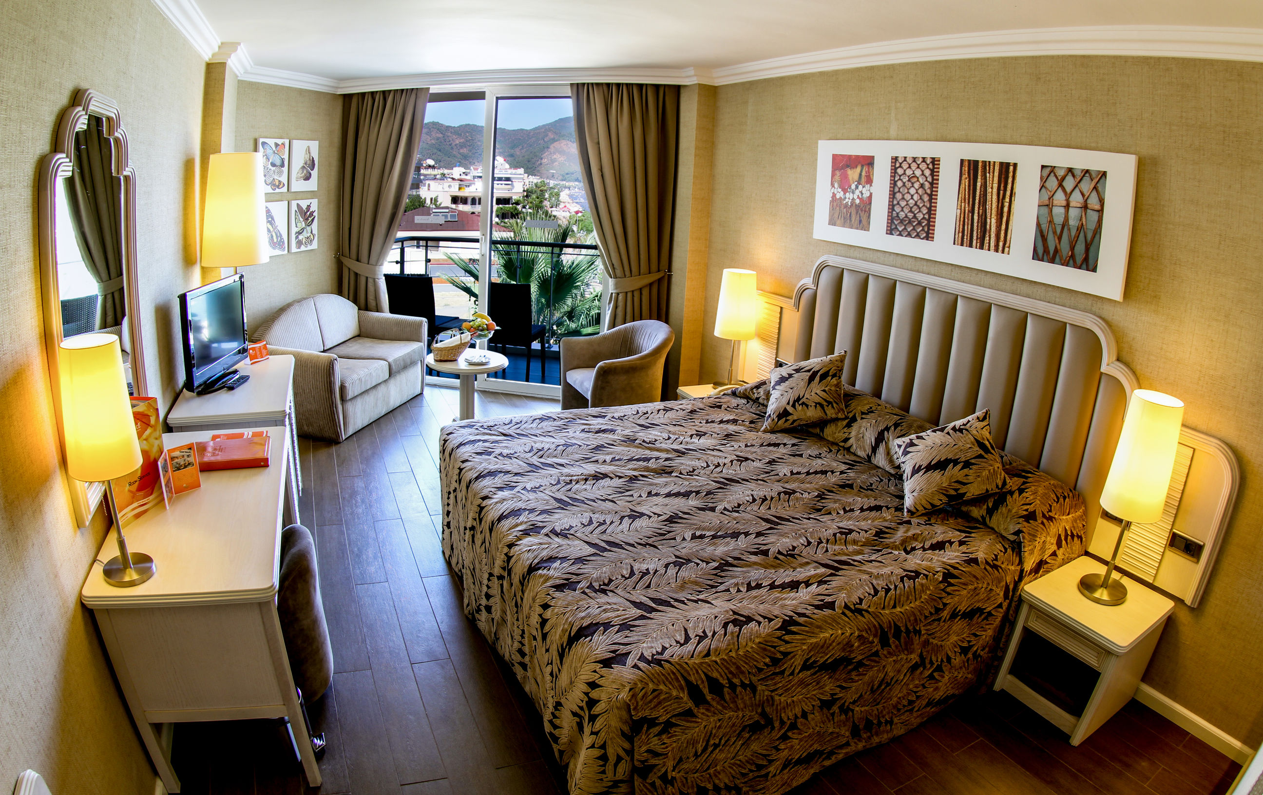 Fly & Go Elegance Hotel