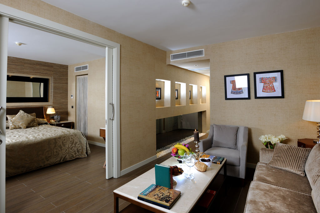 Fly & Go Elegance Hotel