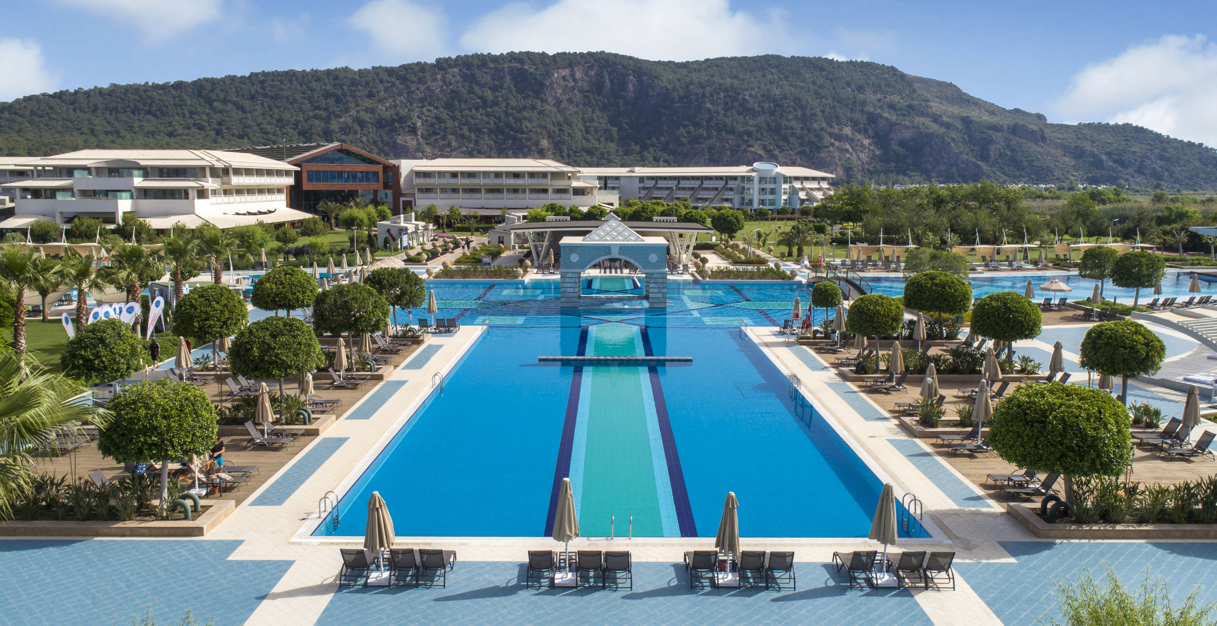 Fly & Go Hilton Dalaman Sarigerme Resort & Golf