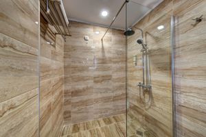 Fly & Go Maria Palace