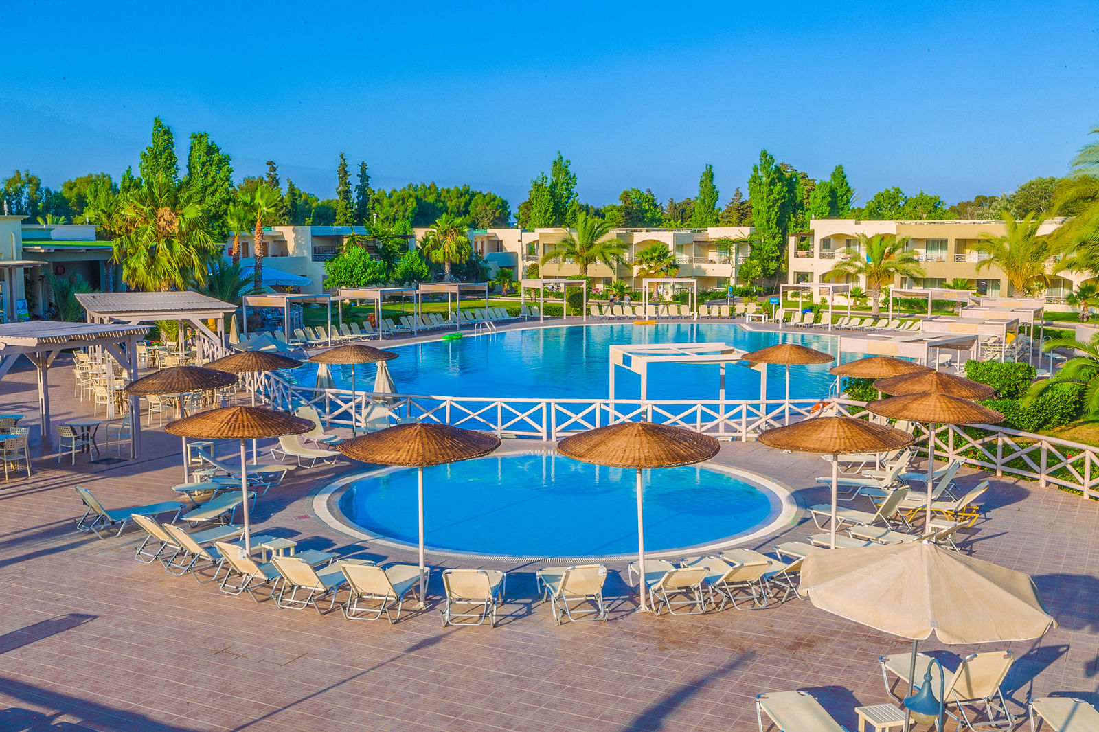 Fly & Go Kipriotis Maris Suites