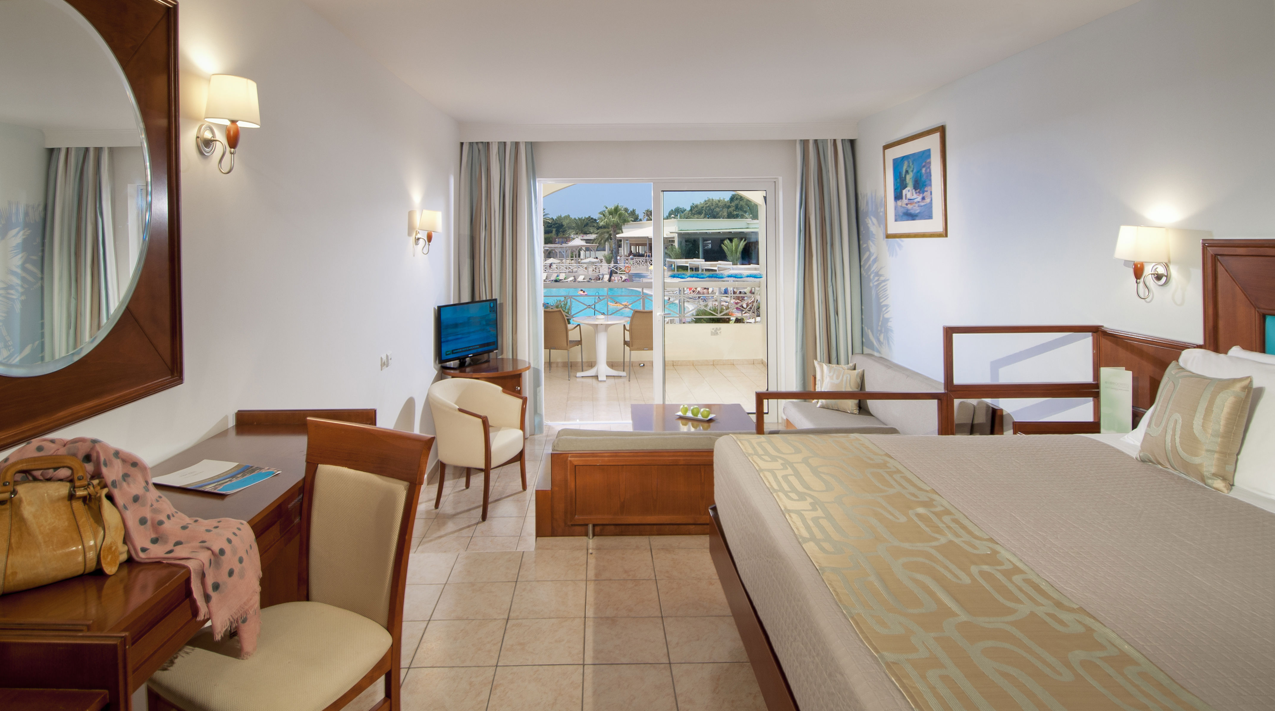 Fly & Go Kipriotis Maris Suites
