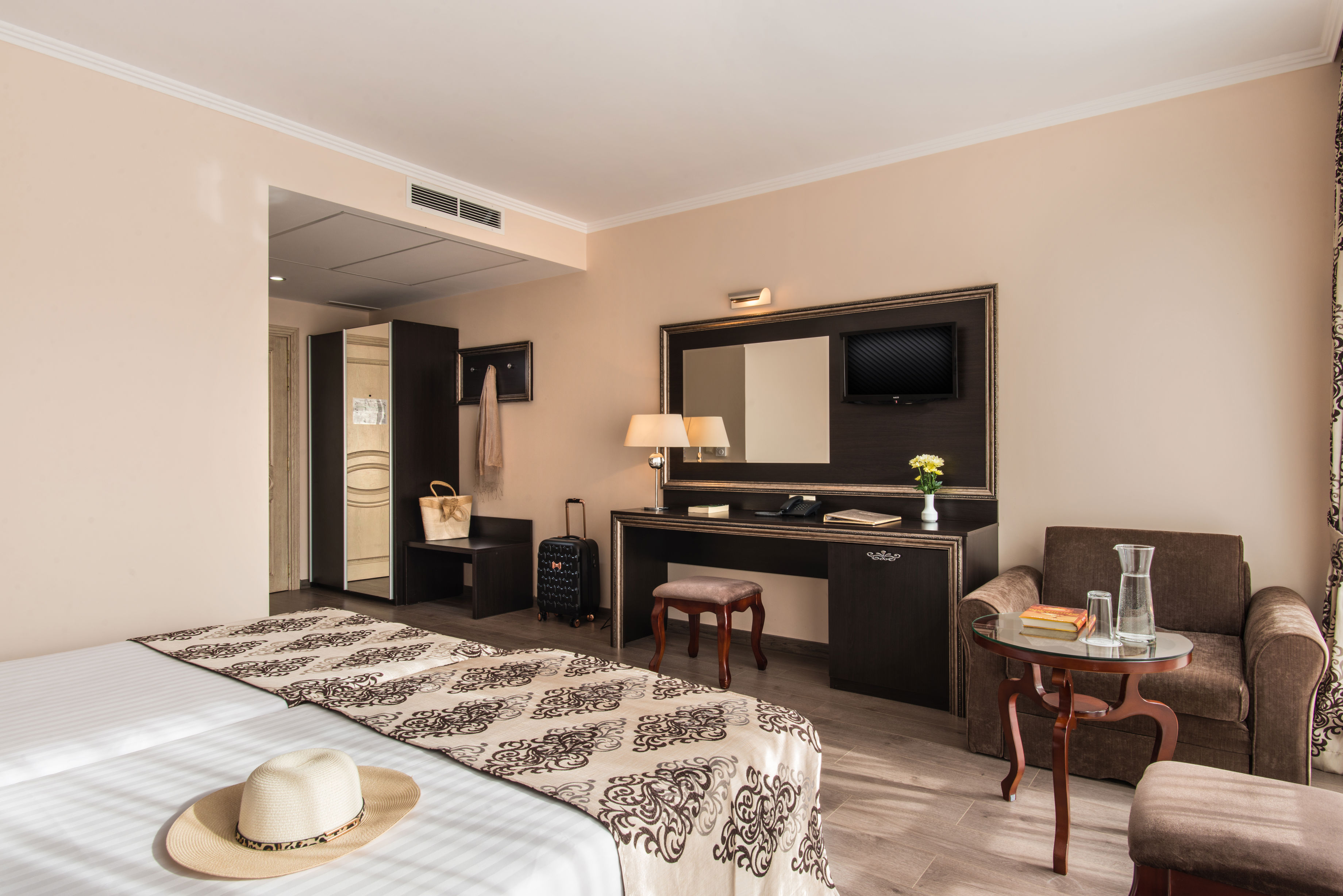 Fly & Go Diamant Residence Hotel & Spa